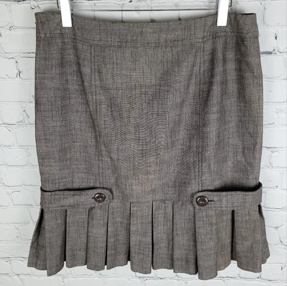 AGB | pleated side zip skirt - Picture 3 of 5